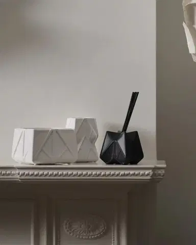 Zaha Hadid Design Prime Reed Diffuser, 6.8 oz. | Thumbnail 3 Zaha Hadid Design Prime Reed Diffuser, 6.8 oz. | Thumbnail 3