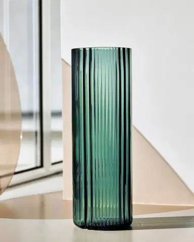Zaha Hadid Design Pulse 14" Tall Glass Vase | Thumbnail 4 Zaha Hadid Design Pulse 14" Tall Glass Vase | Thumbnail 4
