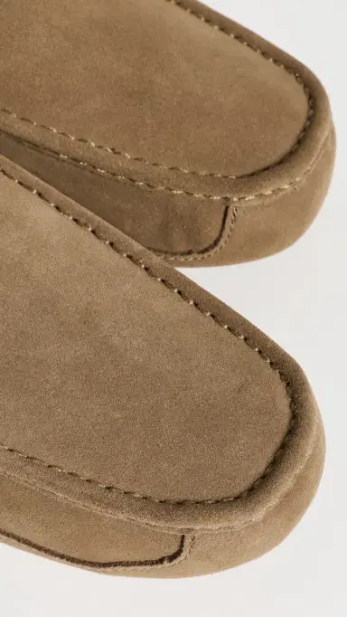 UGG Ascot Slippers Light Bronze | Thumbnail 5 UGG Ascot Slippers Light Bronze | Thumbnail 5