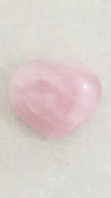 JIA JIA Medium Rose Quartz Heart Rose Quartz One Size | Thumbnail 2 JIA JIA Medium Rose Quartz Heart Rose Quartz One Size | Thumbnail 2