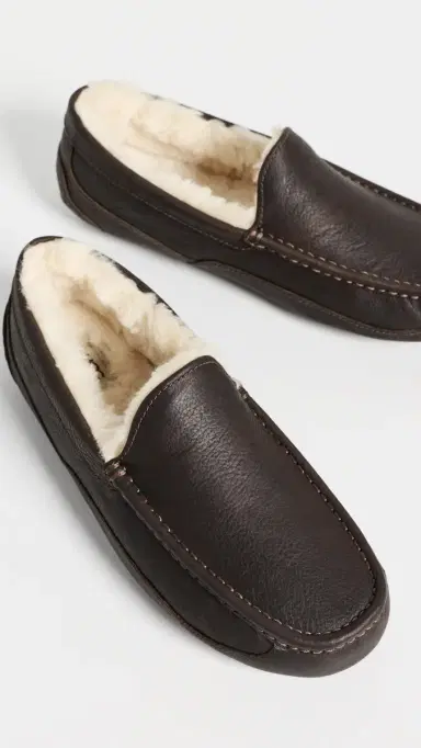 UGG Ascot Slippers Dark Spice | Thumbnail 4 UGG Ascot Slippers Dark Spice | Thumbnail 4