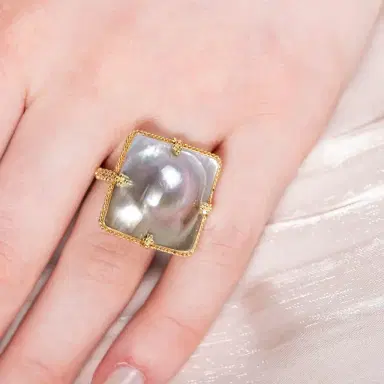 Amáli Amáli One of a Kind 18K Yellow Gold Mabe Pearl Statement Ring Sz. 7 by The Solist | Thumbnail 4 Amáli Amáli One of a Kind 18K Yellow Gold Mabe Pearl Statement Ring Sz. 7 by The Solist | Thumbnail 4