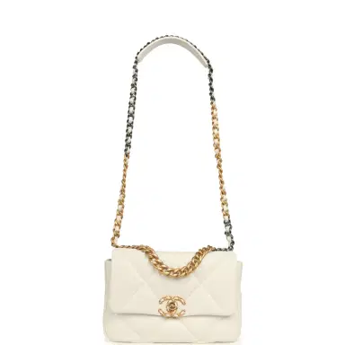 Chanel Pre-owned Chanel Medium 19 Flap Bag White Lambskin Mixed Metal Hardware | Thumbnail 7 Chanel Pre-owned Chanel Medium 19 Flap Bag White Lambskin Mixed Metal Hardware | Thumbnail 7