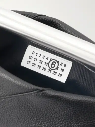 MM6 MAISON MARGIELA Japanese Textured-leather Clutch | Thumbnail 6 MM6 MAISON MARGIELA Japanese Textured-leather Clutch | Thumbnail 6
