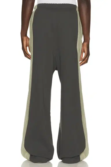 Fear of God ESSENTIALS Panelled Lounge Pant | Thumbnail 3 Fear of God ESSENTIALS Panelled Lounge Pant | Thumbnail 3