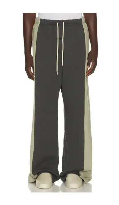 Fear of God ESSENTIALS Panelled Lounge Pant | Thumbnail 6 Fear of God ESSENTIALS Panelled Lounge Pant | Thumbnail 6