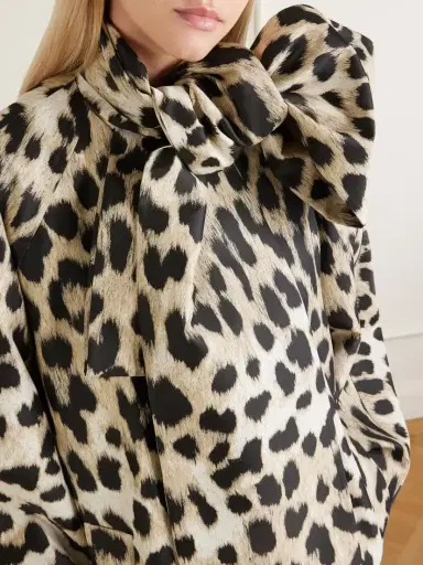 Givenchy Cocoon Leopard-print Jacquard Coat | Thumbnail 4 Givenchy Cocoon Leopard-print Jacquard Coat | Thumbnail 4