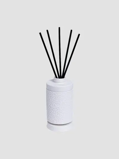 Van Dang Fragrances Night Harvest Diffuser | Thumbnail 3 Van Dang Fragrances Night Harvest Diffuser | Thumbnail 3