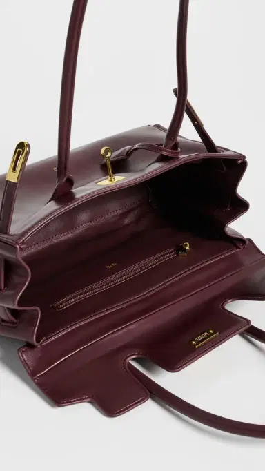 JW PEI Yara Shoulder Bag | Thumbnail 6 JW PEI Yara Shoulder Bag | Thumbnail 6