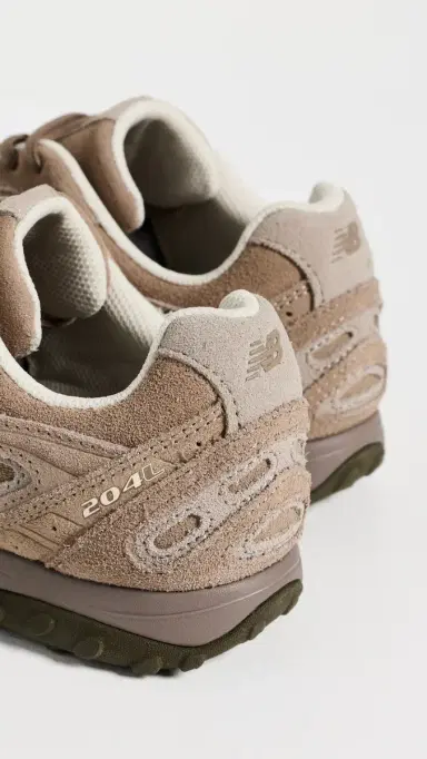 New Balance 204L Sneakers Mushroom/Arid Stone M 7.5/ W 9 | Thumbnail 4 New Balance 204L Sneakers Mushroom/Arid Stone M 7.5/ W 9 | Thumbnail 4