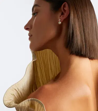 Bucherer Fine Jewellery Bloom 18kt gold earrings with pearls and diamonds | Thumbnail 4 Bucherer Fine Jewellery Bloom 18kt gold earrings with pearls and diamonds | Thumbnail 4