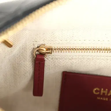 Chanel Chanel Small "Camerissimo" Camera Case Black Lambskin Gold Hardware | Thumbnail 10 Chanel Chanel Small "Camerissimo" Camera Case Black Lambskin Gold Hardware | Thumbnail 10
