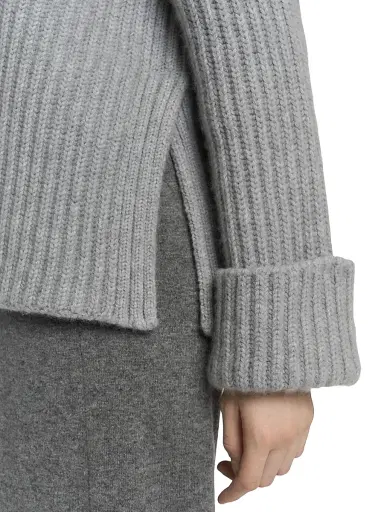 Malo Women's Rib-Knit Cashmere Raglan Turtleneck Sweater - Cemento | Thumbnail 8 Malo Women's Rib-Knit Cashmere Raglan Turtleneck Sweater - Cemento | Thumbnail 8