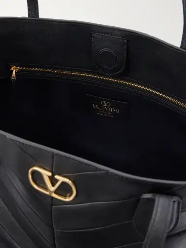 Valentino Garavani Jean Medium Chevron Leather Tote | Thumbnail 6 Valentino Garavani Jean Medium Chevron Leather Tote | Thumbnail 6