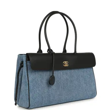 Chanel Chanel Large "Urban Essential" East West Shopping Tote Blue Denim, Black Caviar Gold Hardware | Thumbnail 2 Chanel Chanel Large "Urban Essential" East West Shopping Tote Blue Denim, Black Caviar Gold Hardware | Thumbnail 2