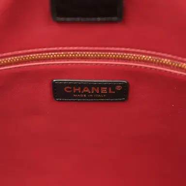 Chanel Chanel Large Cerf Shopping Bag Black Croc Embossed Calfskin Gold Hardware | Thumbnail 8 Chanel Chanel Large Cerf Shopping Bag Black Croc Embossed Calfskin Gold Hardware | Thumbnail 8