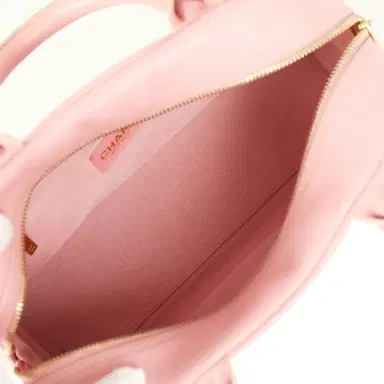 Chanel Vintage Chanel Small Timeless CC Bowling Bag Pink Caviar Gold Hardware | Thumbnail 8 Chanel Vintage Chanel Small Timeless CC Bowling Bag Pink Caviar Gold Hardware | Thumbnail 8