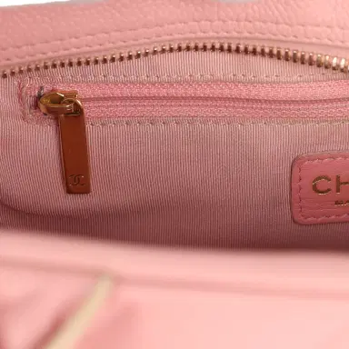 Chanel Vintage Chanel Small Timeless CC Bowling Bag Pink Caviar Gold Hardware | Thumbnail 10 Chanel Vintage Chanel Small Timeless CC Bowling Bag Pink Caviar Gold Hardware | Thumbnail 10