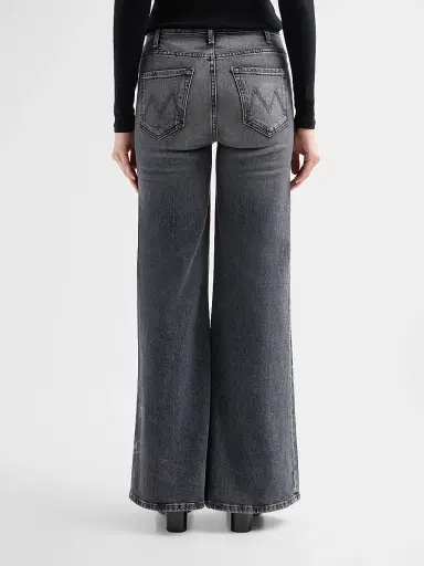 Mother Women's The Hustler Roller Sneak Jeans - Outta Sight - Size 32 | Thumbnail 3 Mother Women's The Hustler Roller Sneak Jeans - Outta Sight - Size 32 | Thumbnail 3