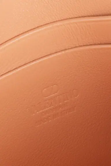 Valentino Garavani Vlogo Signature Wallet With Strap | Thumbnail 7 Valentino Garavani Vlogo Signature Wallet With Strap | Thumbnail 7