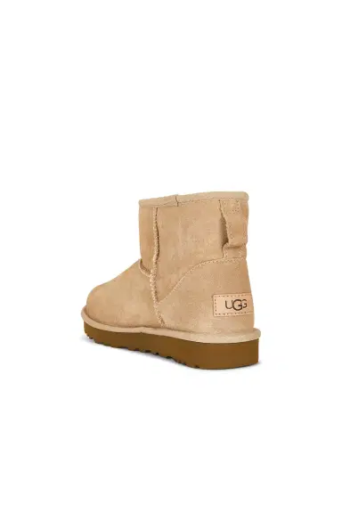 UGG Classic Mini II Boot | Thumbnail 3 UGG Classic Mini II Boot | Thumbnail 3
