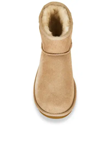 UGG Classic Mini II Boot | Thumbnail 4 UGG Classic Mini II Boot | Thumbnail 4