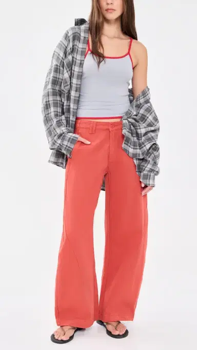 LIONESS Sideline Jeans Crimson | Thumbnail 5 LIONESS Sideline Jeans Crimson | Thumbnail 5
