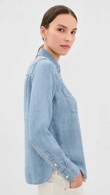 Faherty Tried & Truechambray Classic Buttondown id Wash | Thumbnail 4 Faherty Tried & Truechambray Classic Buttondown id Wash | Thumbnail 4
