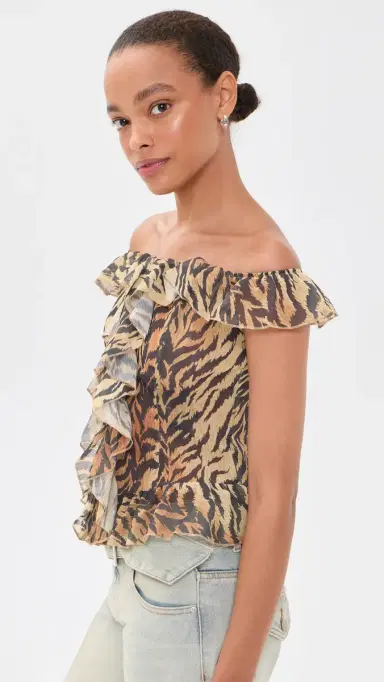 LIONESS Timeless Ruffle Top Tiger | Thumbnail 4 LIONESS Timeless Ruffle Top Tiger | Thumbnail 4