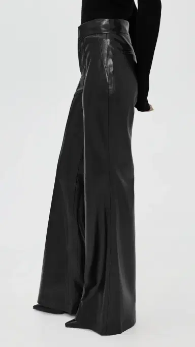 ALICE + OLIVIA Dylan Faux Leather High Waisted Wide Leg Pants Black | Thumbnail 4 ALICE + OLIVIA Dylan Faux Leather High Waisted Wide Leg Pants Black | Thumbnail 4