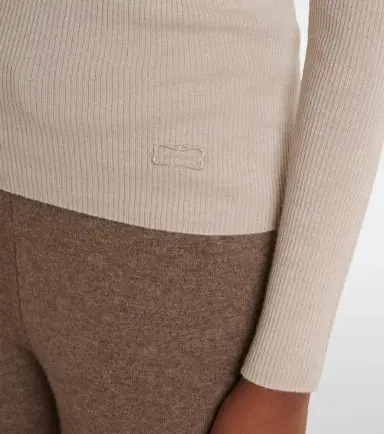 AGNONA Turtleneck wool, silk, and cashmere sweater | Thumbnail 6 AGNONA Turtleneck wool, silk, and cashmere sweater | Thumbnail 6