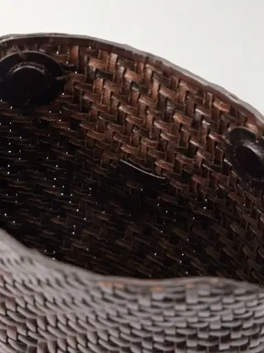 AMANU The Zambia Woven Leather Clutch Bag | Thumbnail 6 AMANU The Zambia Woven Leather Clutch Bag | Thumbnail 6