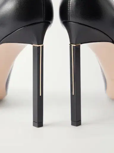 Tom Ford Shiny Leather 105 Pumps | Thumbnail 5 Tom Ford Shiny Leather 105 Pumps | Thumbnail 5