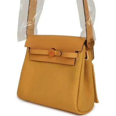 HERMÈS Hermes Herbag Zip 20 Mini Paille Toile Militaire Canvas, Vache Hunter Gold Hardware | Thumbnail 5 HERMÈS Hermes Herbag Zip 20 Mini Paille Toile Militaire Canvas, Vache Hunter Gold Hardware | Thumbnail 5