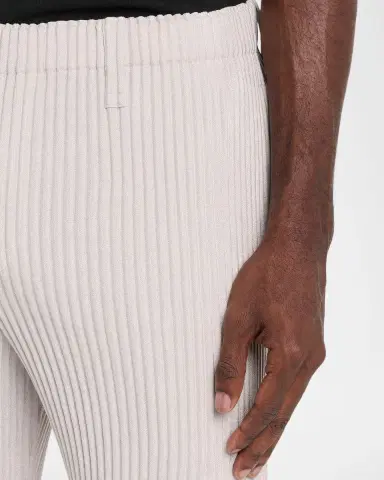 Homme Plissé Issey Miyake Men's Linen Like Pleated Tapered Trousers | Thumbnail 5 Homme Plissé Issey Miyake Men's Linen Like Pleated Tapered Trousers | Thumbnail 5