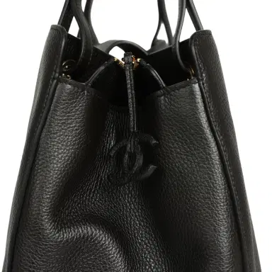 Chanel Chanel XXL "It Girl" Shopping Tote Black Grained Calfskin Gold Hardware | Thumbnail 9 Chanel Chanel XXL "It Girl" Shopping Tote Black Grained Calfskin Gold Hardware | Thumbnail 9