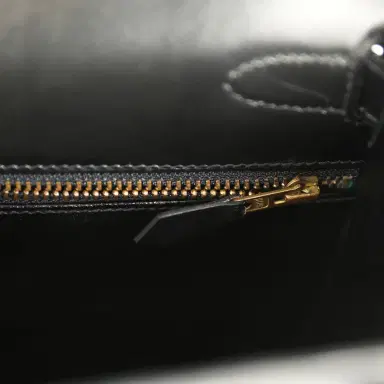 HERMÈS Vintage Hermes Kelly Sellier 28 Black Box Gold Hardware | Thumbnail 9 HERMÈS Vintage Hermes Kelly Sellier 28 Black Box Gold Hardware | Thumbnail 9