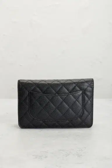 chanel Chanel Caviar Classic Wallet On Chain | Thumbnail 3 chanel Chanel Caviar Classic Wallet On Chain | Thumbnail 3