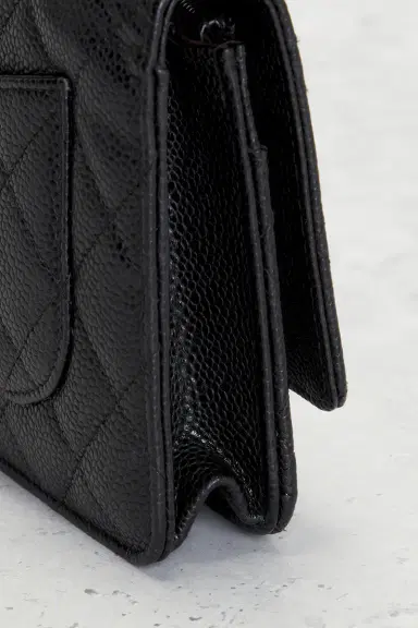 chanel Chanel Caviar Classic Wallet On Chain | Thumbnail 8 chanel Chanel Caviar Classic Wallet On Chain | Thumbnail 8