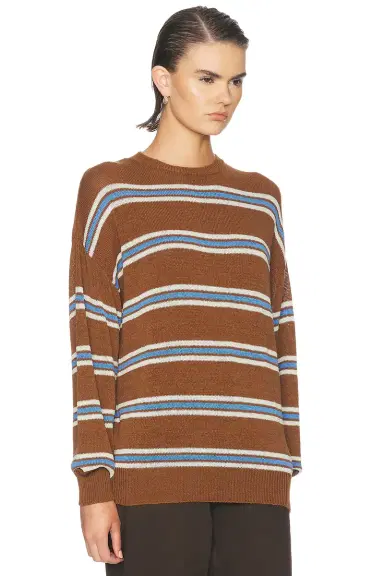 SEROYA Cassian Sweater | Thumbnail 2 SEROYA Cassian Sweater | Thumbnail 2