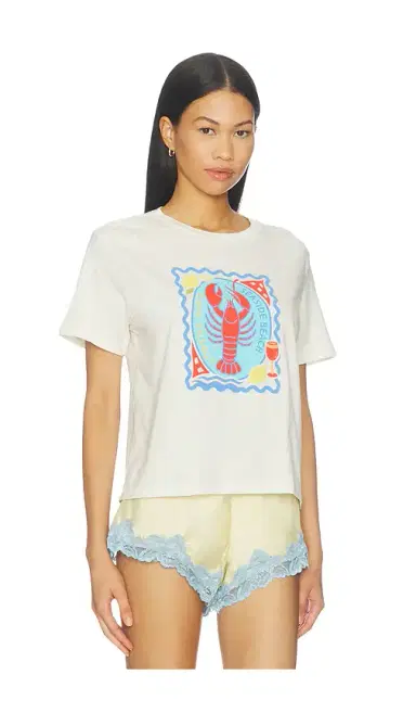 Sunny Somewhere Seaside Beach Shack Everyday Tee | Thumbnail 2 Sunny Somewhere Seaside Beach Shack Everyday Tee | Thumbnail 2