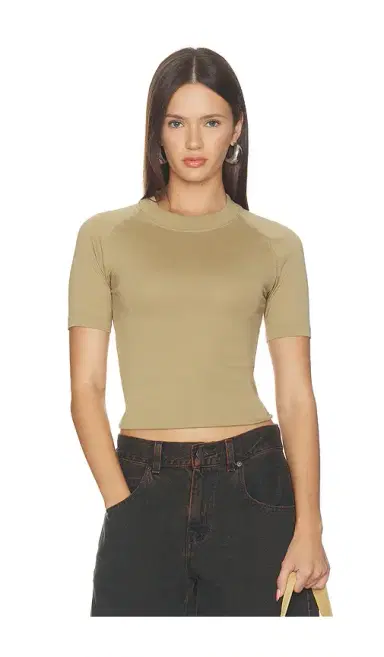 Fear of God ESSENTIALS Shrunken Baseball Tee | Thumbnail 1 Fear of God ESSENTIALS Shrunken Baseball Tee | Thumbnail 1