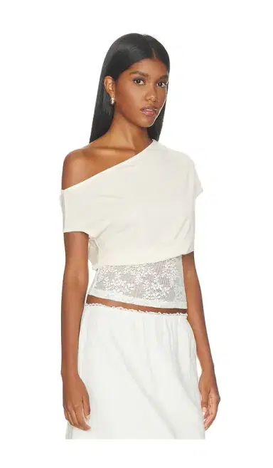 LIONESS Etoile Off Shoulder Top | Thumbnail 2 LIONESS Etoile Off Shoulder Top | Thumbnail 2