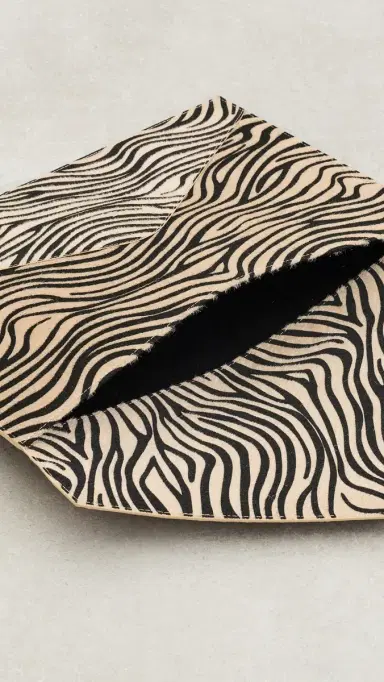 Heaven Mayhem Laptop Sleeve Zebra One Size | Thumbnail 5 Heaven Mayhem Laptop Sleeve Zebra One Size | Thumbnail 5