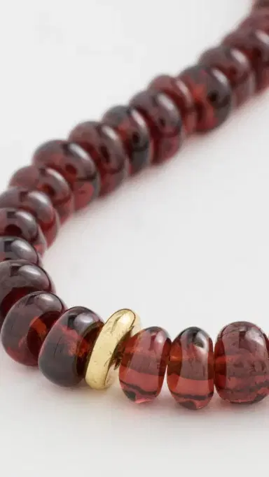 Shashi Smooth Gemstone Necklace Gold One Size | Thumbnail 4 Shashi Smooth Gemstone Necklace Gold One Size | Thumbnail 4