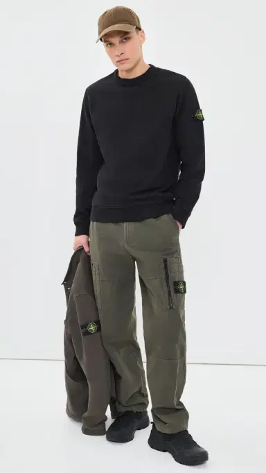 Stone Island Brushed Cotton Fleece Sweatshirt Black | Thumbnail 5 Stone Island Brushed Cotton Fleece Sweatshirt Black | Thumbnail 5