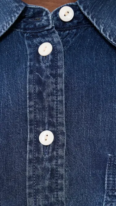 Faherty Tried & Truechambray Classic Buttondown Night agoon Wash | Thumbnail 6 Faherty Tried & Truechambray Classic Buttondown Night agoon Wash | Thumbnail 6