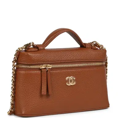Chanel Chanel "Supple" Top Handle Long Vanity Case with Chain Camel Grained Calfskin Gold Hardware | Thumbnail 2 Chanel Chanel "Supple" Top Handle Long Vanity Case with Chain Camel Grained Calfskin Gold Hardware | Thumbnail 2