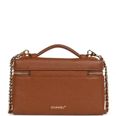Chanel Chanel "Supple" Top Handle Long Vanity Case with Chain Camel Grained Calfskin Gold Hardware | Thumbnail 4 Chanel Chanel "Supple" Top Handle Long Vanity Case with Chain Camel Grained Calfskin Gold Hardware | Thumbnail 4