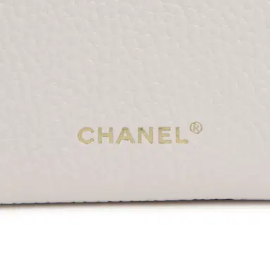 Chanel Chanel "Supple" Top Handle Long Vanity Case with Chain White Grained Calfskin Gold Hardware | Thumbnail 8 Chanel Chanel "Supple" Top Handle Long Vanity Case with Chain White Grained Calfskin Gold Hardware | Thumbnail 8
